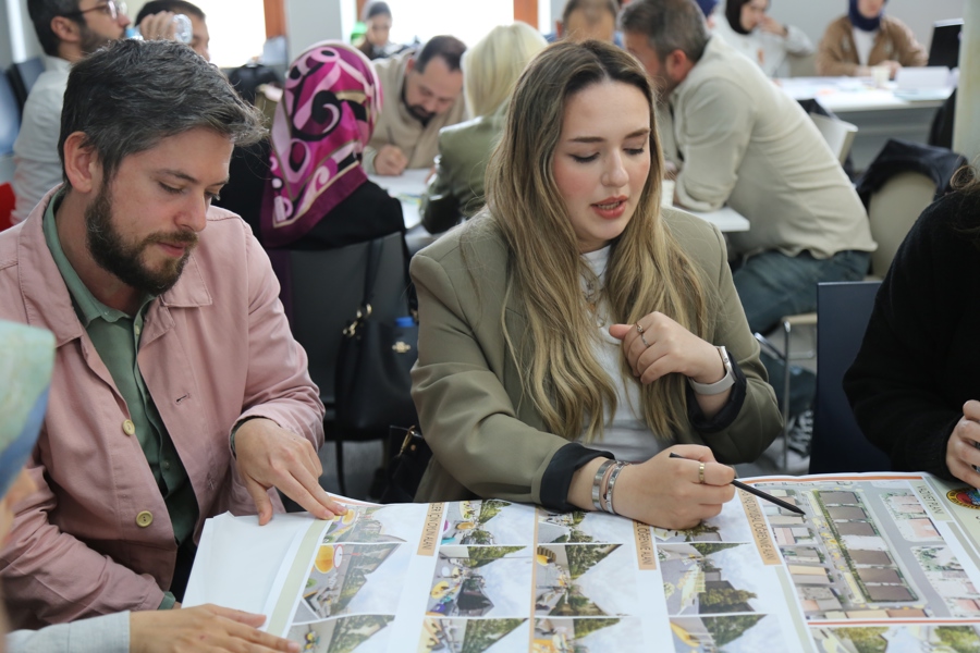 Sokak Dönüştürme Sekiz Belediye ile Başladı}