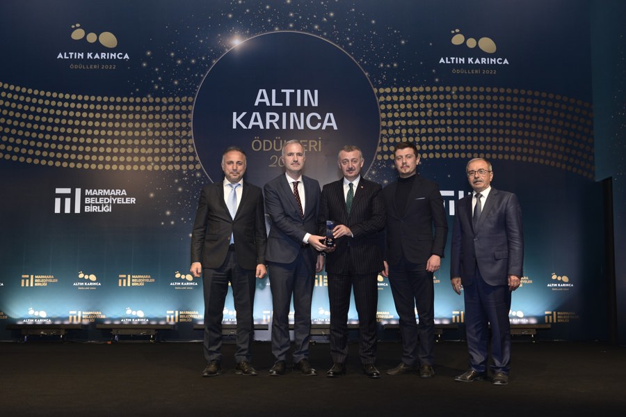 Altın Karınca 2022 Ödülleri Sahiplerini Buldu}